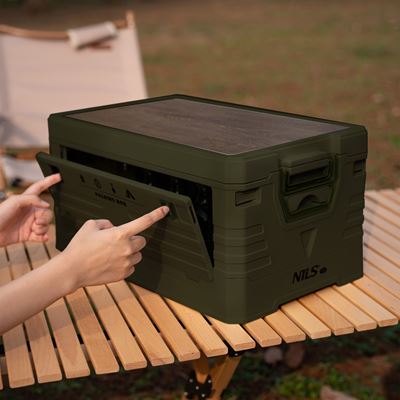 Cassa pieghevole con coperchio e piano in legno 32 L VERDE NILS Camp 15-03-610 10