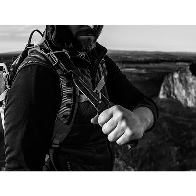 Coltello STRONGARM lama liscia, con fodero NERO GERBER 31-003654 2