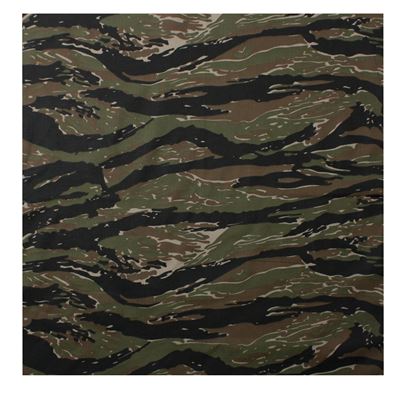 Sciarpa 55 x 55 cm TIGER STRIPE CAMO