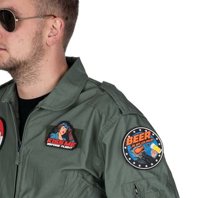 Toppa 3D in plastica KISS ME BEFORE FLIGHT con velcro 101INC 444190-7475 2