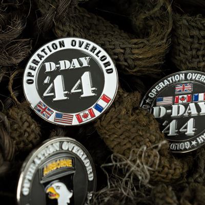 Distintivo del D-DAY 44 con bandiere alleate FOSTEX 445510-14002 3