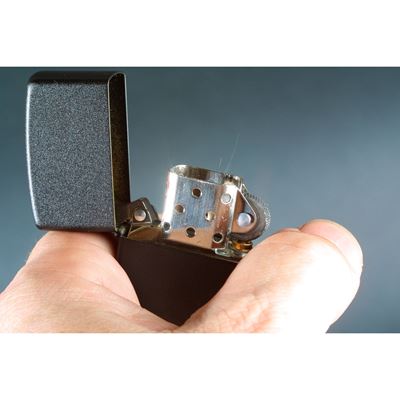 Accendino ZIPPO NERO ZIPPO 4841 3