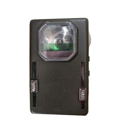 Lampada CZM DOMGOS vetro quadrato VERDE usata