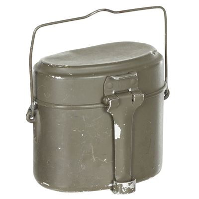 Stoviglie da tavola AUSTRIACHE Alu VERDI usate