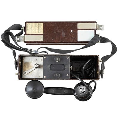 Telefono da campo ERICSSON con accessori usato Esercito finlandese 637206 3