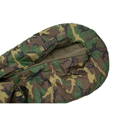 Sacco a pelo DEFENCE 4 WOODLAND CARINTHIA 92522-92523 5