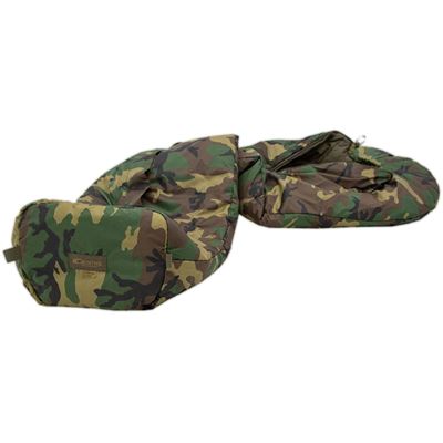 Sacco a pelo DEFENCE 4 WOODLAND CARINTHIA 92522-92523 3