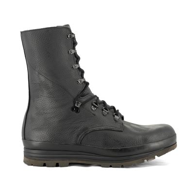 Scarpe svizzere M95 alte in pelle Esercito svizzero 9618188 3