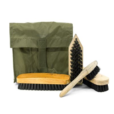 Set di spazzole per la cura delle scarpe BW tasca con chiusura in velcro usato