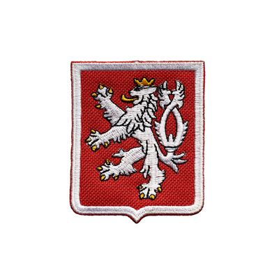 Toppa ČESKÝ LEV (LEONE CECO) nello stemma BAREVNÁ (COLORATO)