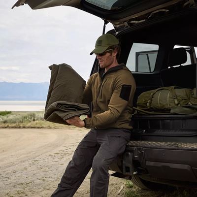 Giacca PATRIOT PRO STORMFLEECE™ COYOTE Helikon-Tex® BL-PPF-RP-11 13