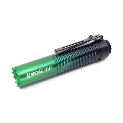 Torcia E21 ricaricabile, compatta, 2000 lumen, 322 metri, IP68 VERDE