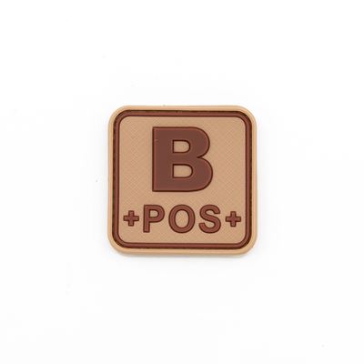 Toppa gruppo sanguigno B+ POS plastica velcro DESERT