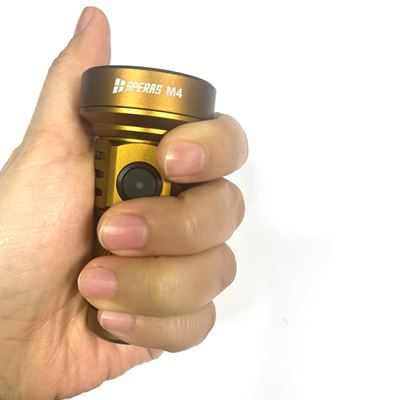 Torcia M4 MINI ricaricabile, multifunzionale, 1320 lumen, 652 metri, IP68 SABBIA SPERAS M4SAND-SP 3