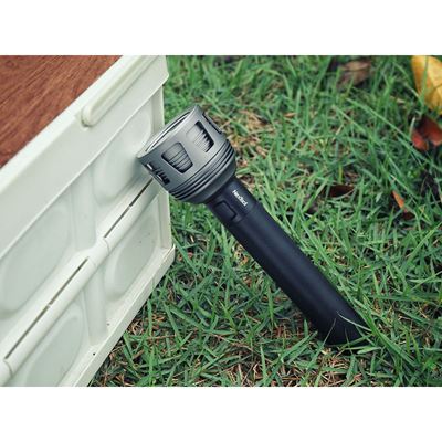 Torcia THUNDER SEARCHLIGHT 3600 lumen NexTool NE20168 2