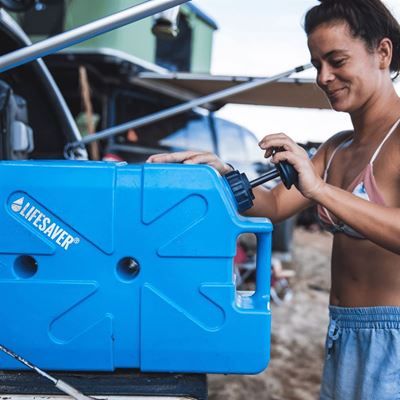 Tanica filtrante LIFESAVER JERRYCANE 20K BLU SCURO LIFESAVER JGA102 6